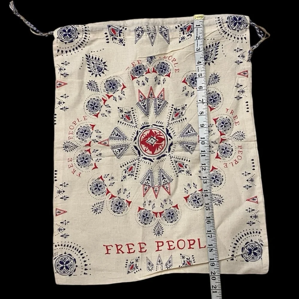 Free People cute bag